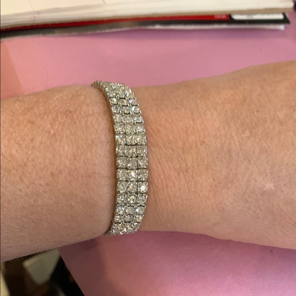 Elegant Silver Bracelet